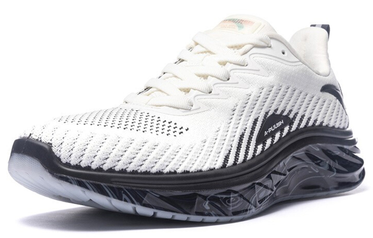 Shop Anta安踏 綜訓系列 舒適減震防滑 低幫運動訓練鞋 白黑