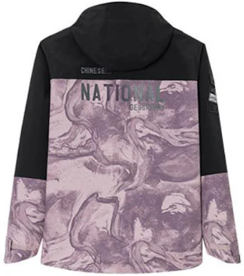 安踏防水風衣外套 粉黑配色連帽運動外套 952347614-4 Lookbook 安踏防水風衣外套 粉黑配色連帽運動外套 952347614-4