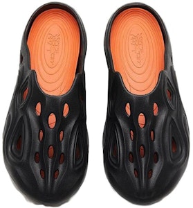 安踏潮白 1.0 拖鞋 '黑色' 112338501-3 Lookbook 安踏潮白 1.0 拖鞋 '黑色' 112338501-3