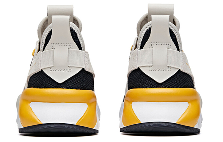 Shop Anta Unrestrained ''Noir Gris Jaune'' 912018803-10