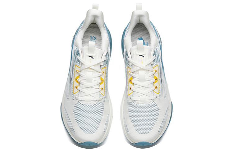 Shop Anta Athletics Kasut Lari ‘Putih Biru Muda’ 112215501-3