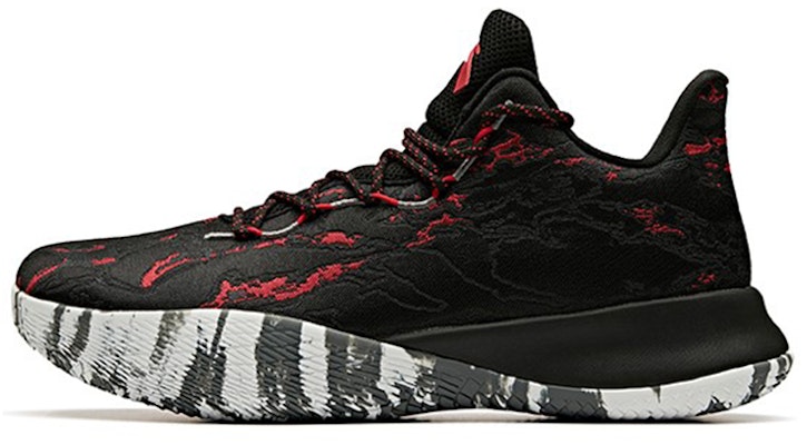 Anta Viper Low 'Hitam Merah' 11941621-5 Buy Anta Viper Low 'Hitam Merah' 11941621-5