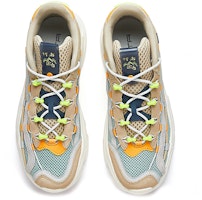 安踏Walker中帮“浅棕色” 112028889-3 Shop 安踏Walker中帮“浅棕色” 112028889-3