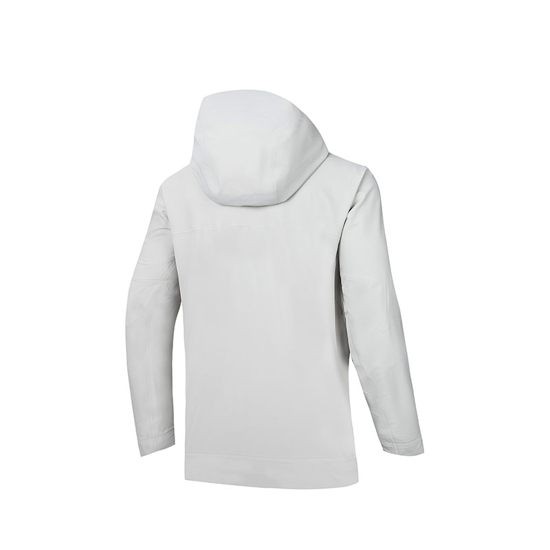 Lookbook 安踏防水連帽外套 Earth Shell 2.0 適合健行、都市穿搭及旅行 952437607-7