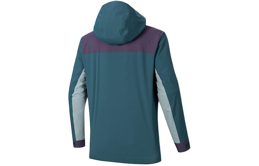 Lookbook 安踏防水防風外套 青綠連帽衫 適合都市、旅行、商務、休閒穿搭 952417607-5