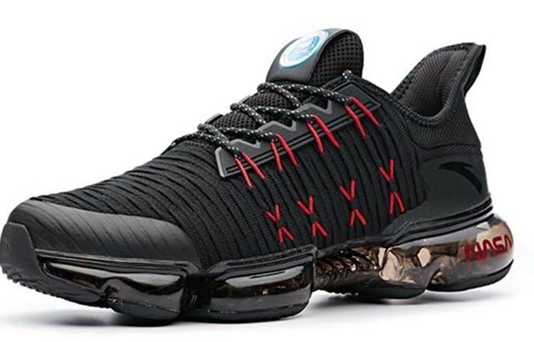 Lookbook 安踏 x NASA Seed '黑红' 91835500-5