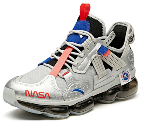 安踏 x NASA SEED Wanderer '银灰黑' 912015556-8 Lookbook 安踏 x NASA SEED Wanderer '银灰黑' 912015556-8