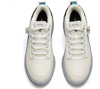 Anta x SNOOPY Kasut Skateboarding 'Putih Hitam Biru' 912148030-3 Lookbook Anta x SNOOPY Kasut Skateboarding 'Putih Hitam Biru' 912148030-3