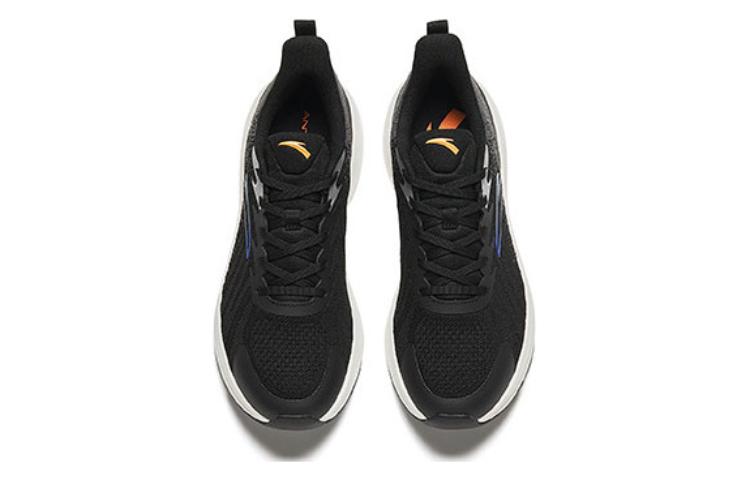 Lookbook 安踏 云图 '黑蓝白' 112345538-4