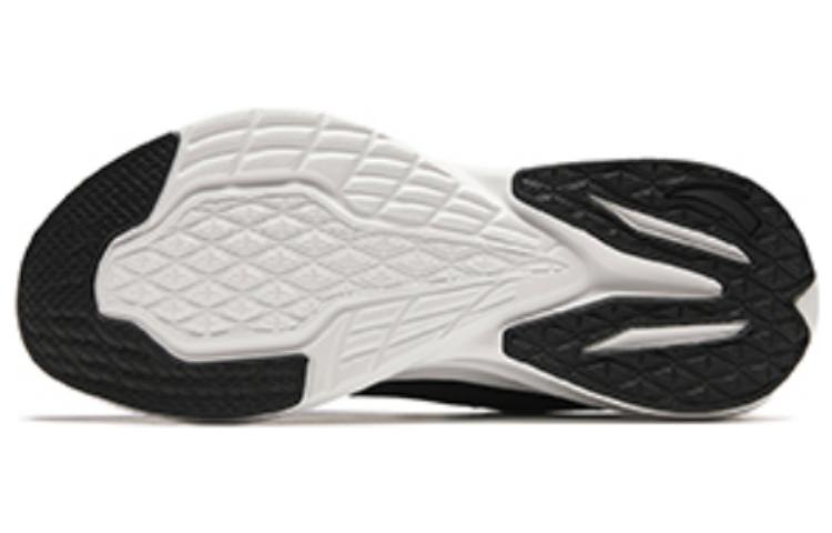 Purchase Anta安踏 雲蹤 圓頭繫帶簡約 減震耐磨 低筒 跑步鞋 男款 黑色