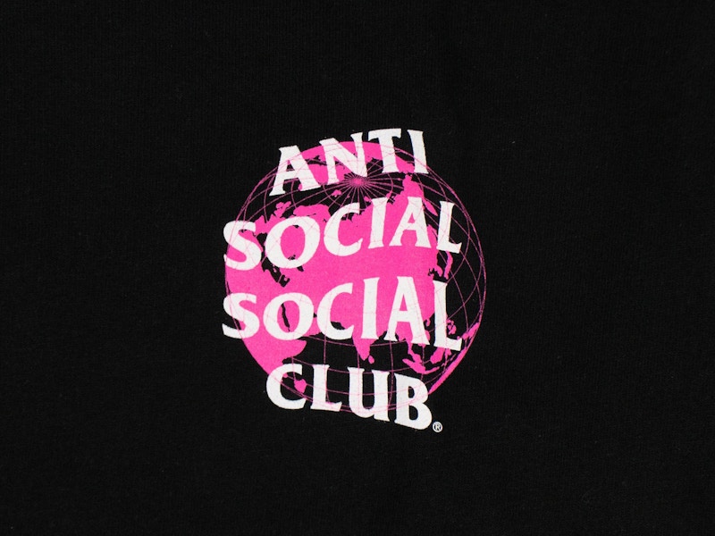 Lookbook 안티 소셜 소셜 클럽 풀리 후디 블랙 69LE-1672