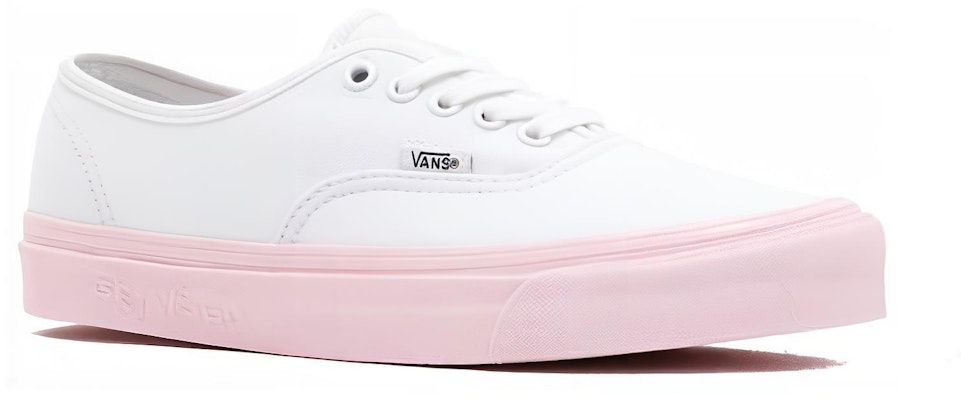反社会俱乐部 x Dover Street Market x Vans Authentic LX '白色' VN000UDDOYO Lookbook 反社会俱乐部 x Dover Street Market x Vans Authentic LX '白色' VN000UDDOYO