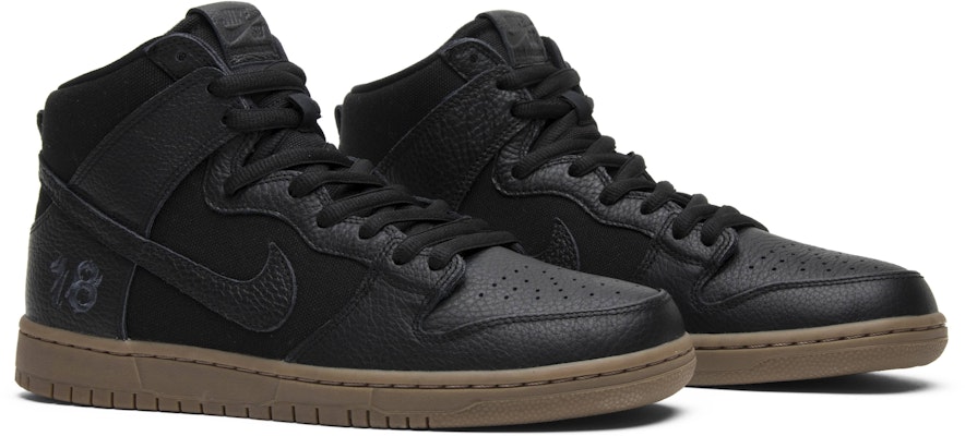 Nike sb x anti hero sales