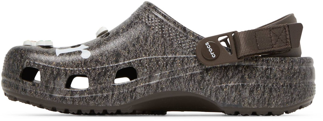 안와르 캐럿츠 x 크록스 클로그 '흙 - 에스프레소' 207699-206 Lookbook 안와르 캐럿츠 x 크록스 클로그 '흙 - 에스프레소' 207699-206