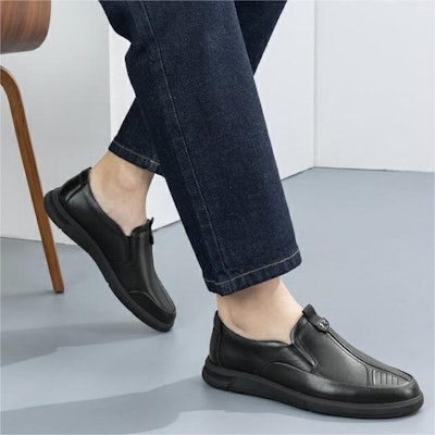 Aokang Sepatu Loafer Kasual 'Hitam' 1233114062 Lookbook Aokang Sepatu Loafer Kasual 'Hitam' 1233114062