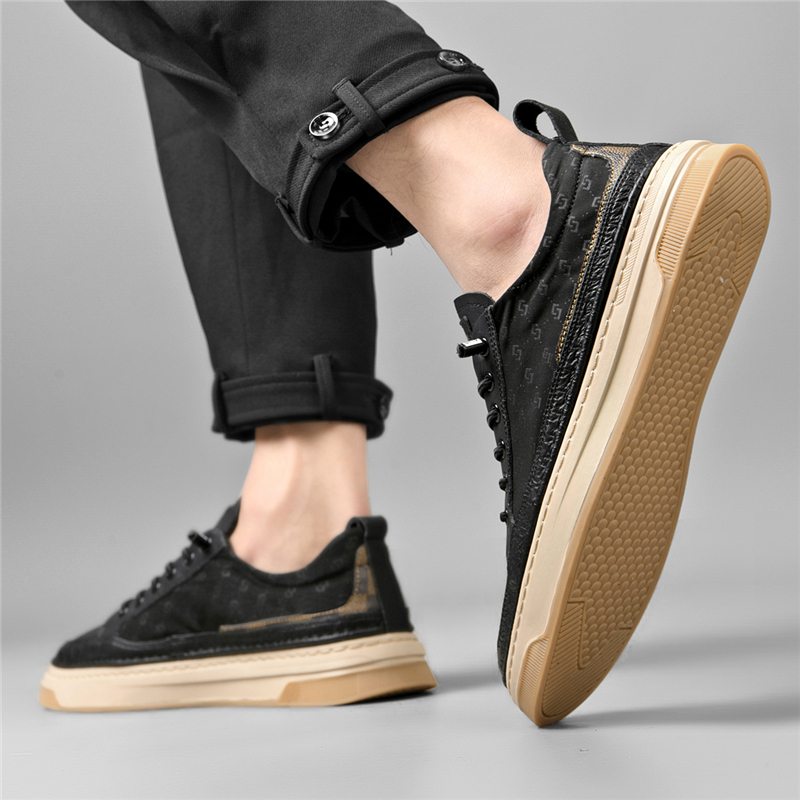 Cheap Zapatillas Aokang Clásicas de Punta Redonda con Suela Gruesa Elevada Casual. 1235322039W
