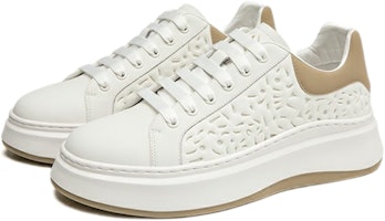 奥康低帮运动鞋‘白杏色’ 1233432006 Lookbook 奥康低帮运动鞋‘白杏色’ 1233432006