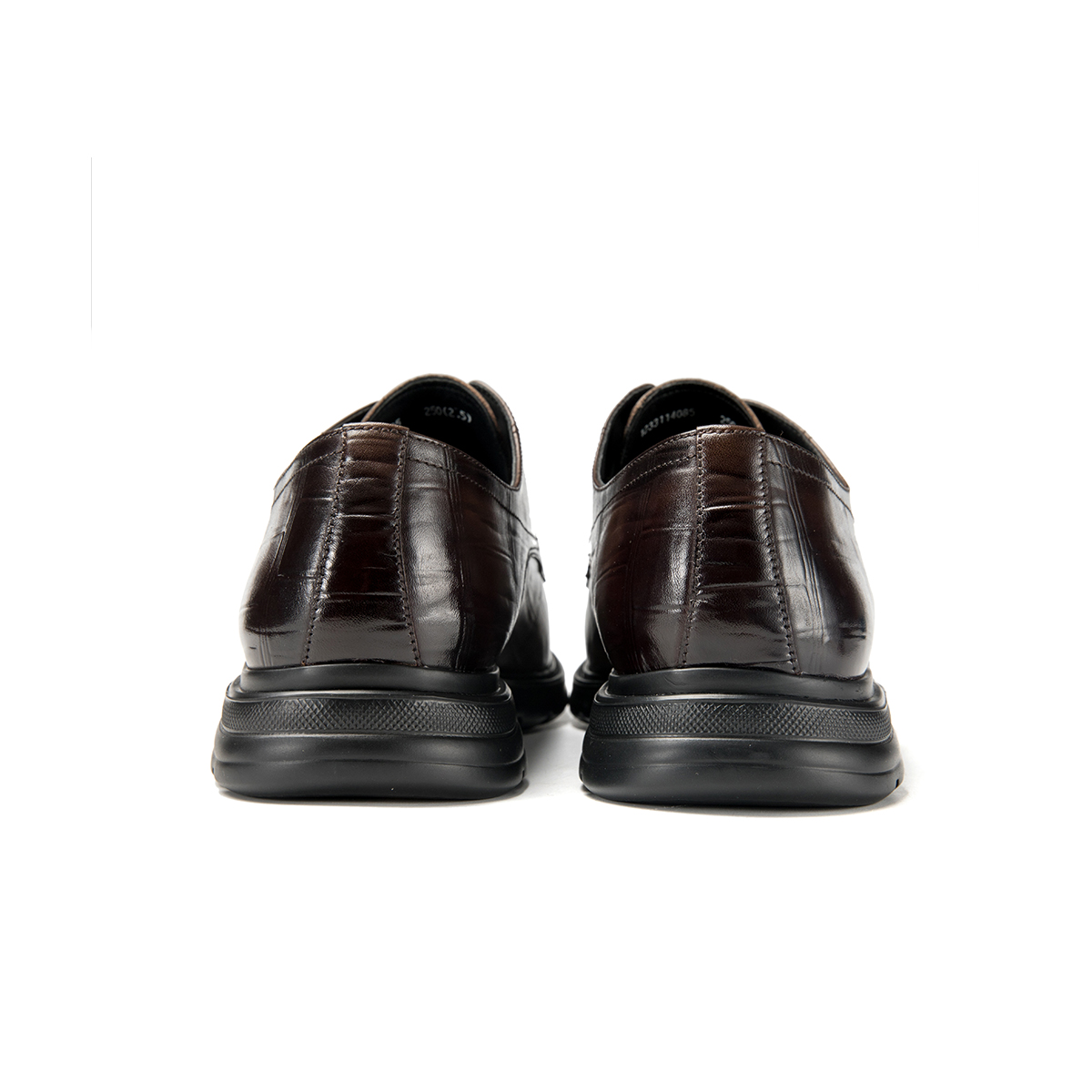 Shop Aokang Oxford 'Retro British Brown' 1233114085