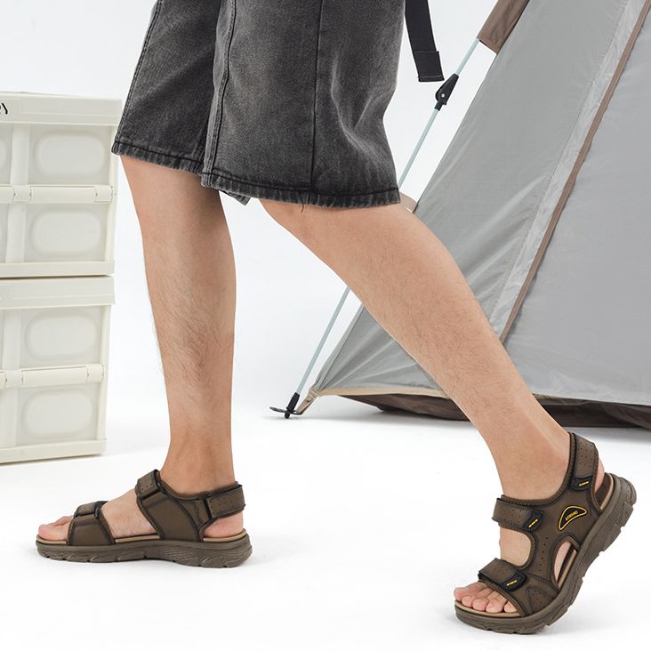 Cheap 奧康AOKANG PU 防滑露趾 沙灘涼鞋 男款 卡其色