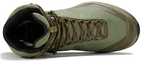 Shop Arc'teryx Aerios AR Mid GTX 'Hijau' L07723100