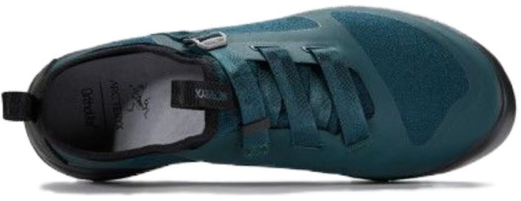 Arc'teryx Arakys 'Biru' Sandal Gunung L07120800 Lookbook Arc'teryx Arakys 'Biru' Sandal Gunung L07120800