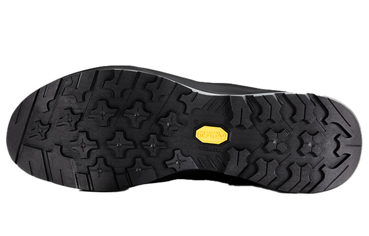 Shop Arc'teryx Konseal FL 2 GTX 'Negro Outdoor' L07484200