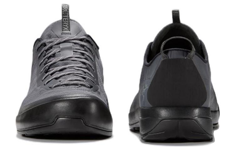 Shop アークテリクス コンシールLT グレーブラック L07723500