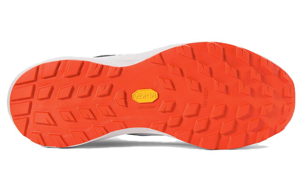 Shop Arc'teryx Norvan LD 3 'Blanco Negro' L08431000