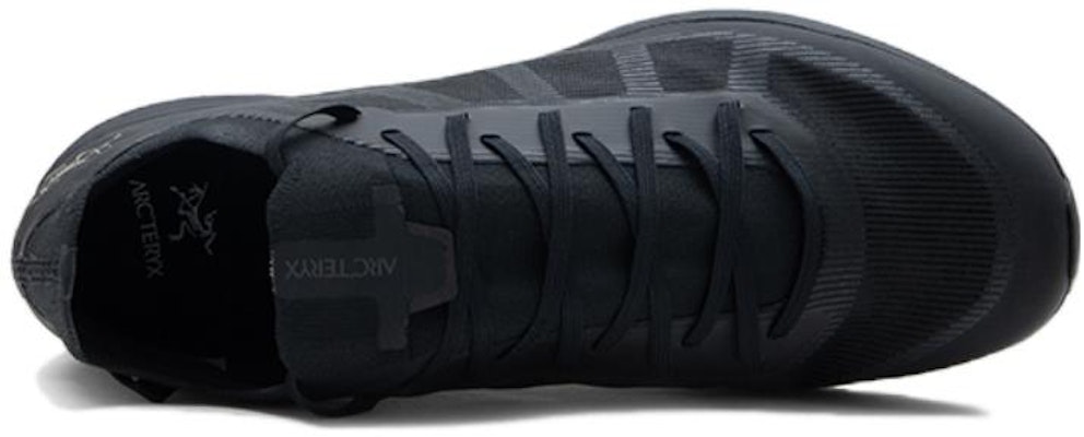 Arc'teryx Norvan SL 3 'Hitam' L08427800 Lookbook Arc'teryx Norvan SL 3 'Hitam' L08427800