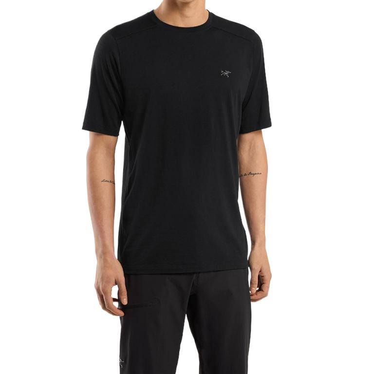 Lookbook Arcteryx  Ionia Merino Wool Crewneck Breathable T-Shirt Black L08510600
