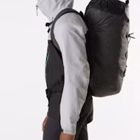 Sizing 始祖鳥 Alpha GORE-TEX 多功能防風外套 30485