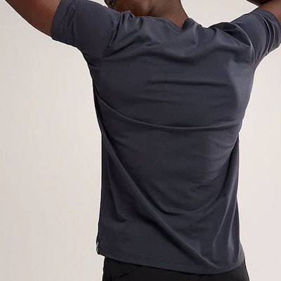 Arcteryx Arc'teryx Captive Split SS Breathable Logo Print Crewneck T-Shirt. 30228 14