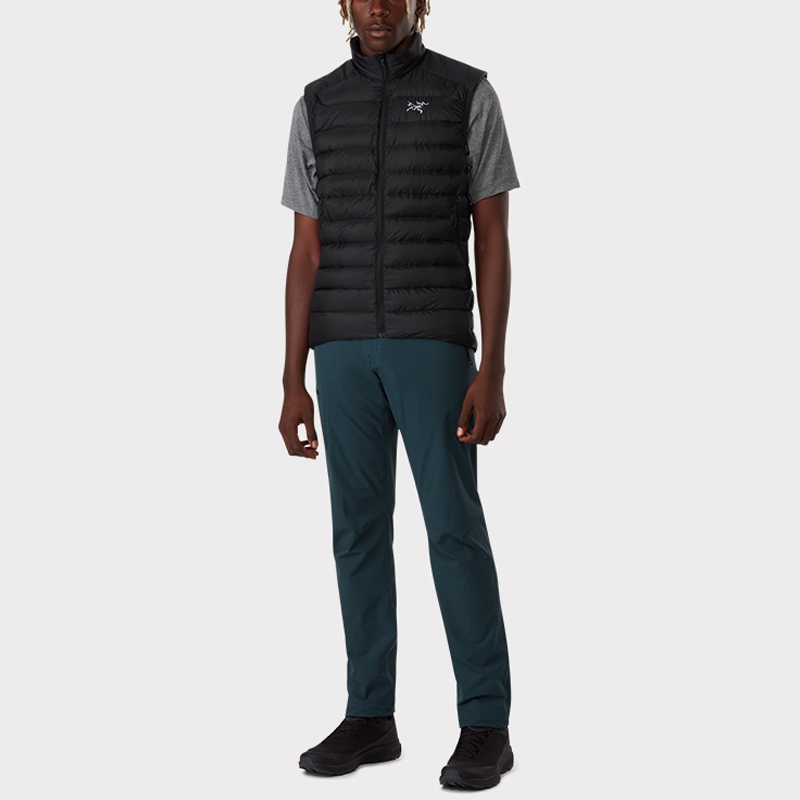 Lookbook Arcteryx Arc'teryx Cerium LT  Black Lightweight Down Vest for Outdoor & Casual Wear. 29924