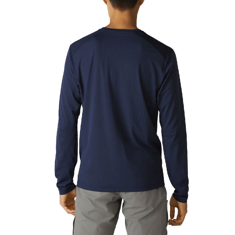 Sizing Arcteryx Arc'teryx Remige Lightweight Breathable Athletic Crew T-Shirt. 25158