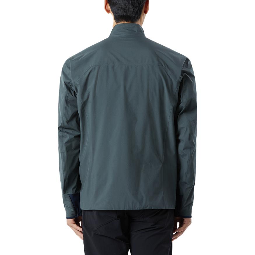 Purchase 아크테릭스 솔라노 소프트쉘 자켓 가벼운 자수 로고 플리스. 30333