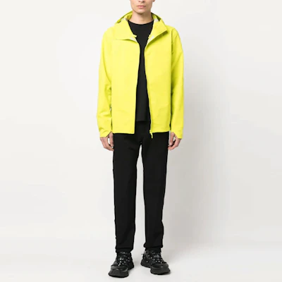 Arcteryx Arc'teryx Veilance Isogon MX Softshell Hooded Jacket 29174 Lookbook Arcteryx Arc'teryx Veilance Isogon MX Softshell Hooded Jacket 29174