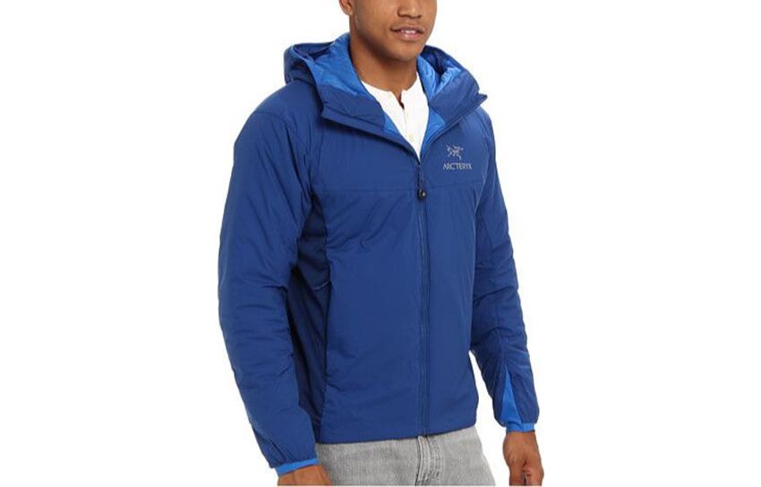 Sizing 始祖鳥ATOM FW22防水保暖戶外夾克。 14644