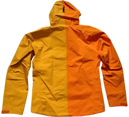 Arcteryx BETA Jacket Recut No.18 Lightweight Shell Blaze/Amber Ale. 31521 Lookbook Arcteryx BETA Jacket Recut No.18 Lightweight Shell Blaze/Amber Ale. 31521