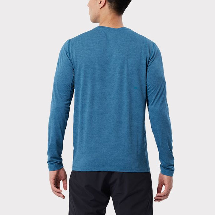 Purchase Arcteryx CORMAC Crew  Long-Sleeve Moisture-Wicking Quick-Dry Shirt. 30552