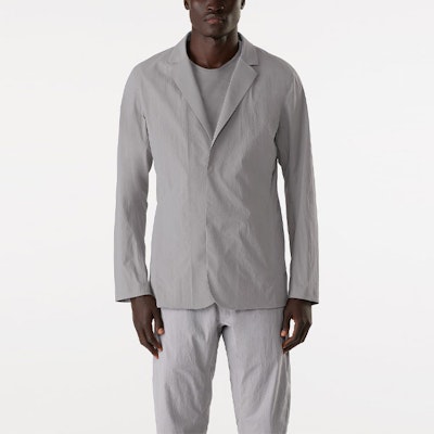 아크테릭스 베일런스 SS22 솔리드 컬러 캐주얼 블레이저. 29231 Lookbook 아크테릭스 베일런스 SS22 솔리드 컬러 캐주얼 블레이저. 29231