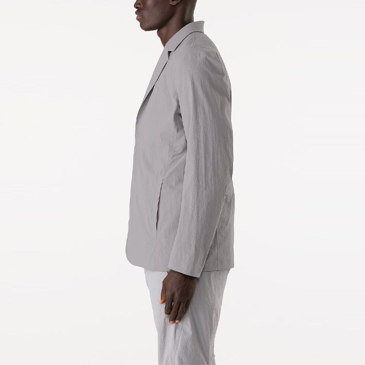 Purchase 아크테릭스 베일런스 SS22 솔리드 컬러 캐주얼 블레이저. 29231