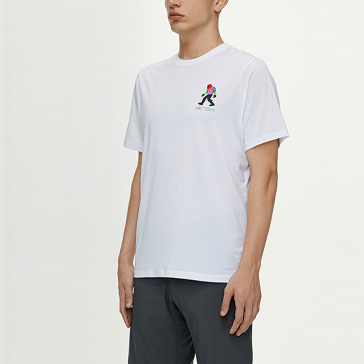 Shop 始祖鸟 x 大脚 SV 多色图形轻便透气男女同款T恤 29800