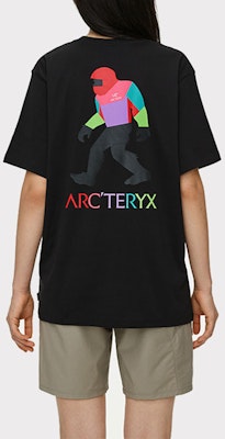 始祖鸟 x 大脚 SV 多色图形轻便透气男女同款T恤 29800 1