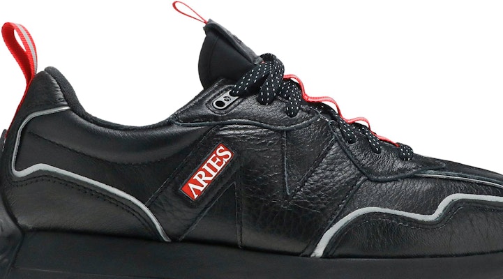 Aries x New Balance 327 'INVINCIBLE II - Black' MS327AIR Order Aries x New Balance 327 'INVINCIBLE II - Black' MS327AIR