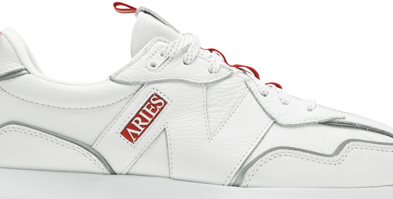 Aries x New Balance 327 'INVINCIBLE II - Putih' Sneakers MS327ARI Order Aries x New Balance 327 'INVINCIBLE II - Putih' Sneakers MS327ARI