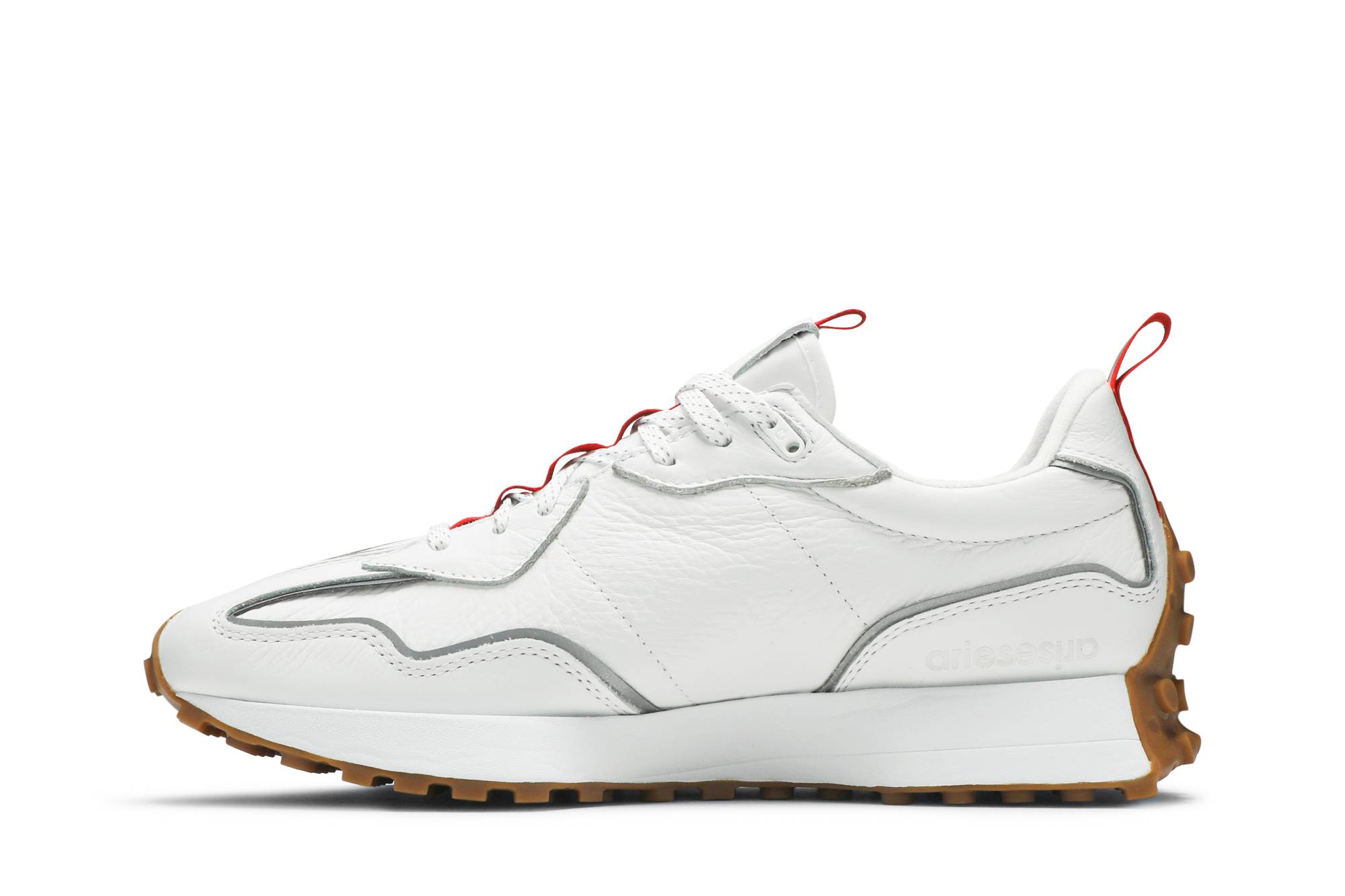 Lookbook Aries x New Balance 327 'INVINCIBLE II - Putih' Sneakers MS327ARI