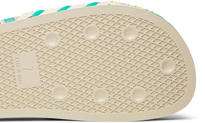 AriZona x adidas Adilette 'Té Helado con Sabor a Limón' FV2721 Purchase AriZona x adidas Adilette 'Té Helado con Sabor a Limón' FV2721
