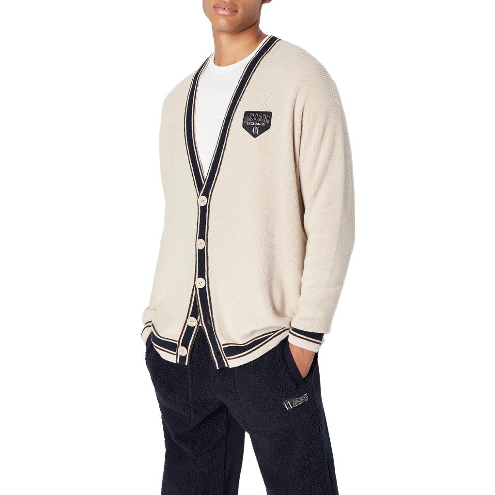 Lookbook ARMANI EXCHANGE Kardigan Butang Warna Blok Logo Lengan Panjang. 6RZE2A-ZM3FZ-1934