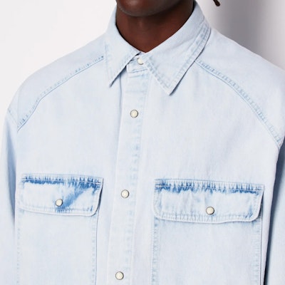 ARMANI EXCHANGE 淺藍色水洗牛仔長袖襯衫領扣 SS24 3DZCD1-Z1UVZ-1500 Details for ARMANI EXCHANGE 淺藍色水洗牛仔長袖襯衫領扣 SS24 3DZCD1-Z1UVZ-1500