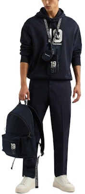 阿玛尼AX 海军蓝刺绣标志宽松版型卫衣 SS24. 3DZMLJ-ZJ4XZ-1583 Lookbook 阿玛尼AX 海军蓝刺绣标志宽松版型卫衣 SS24. 3DZMLJ-ZJ4XZ-1583